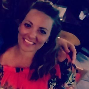 Meet your Posher, Jenn